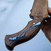 چاقو دست ساز فولاد فنر دسته وغلاف چوبی و رزینی